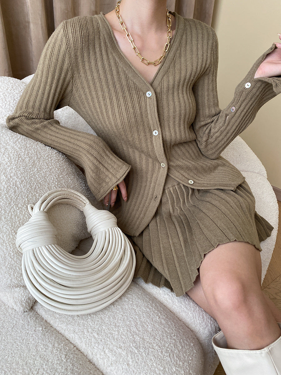 Lavinia | Women’s Two-Piece Pleated Skirt Set