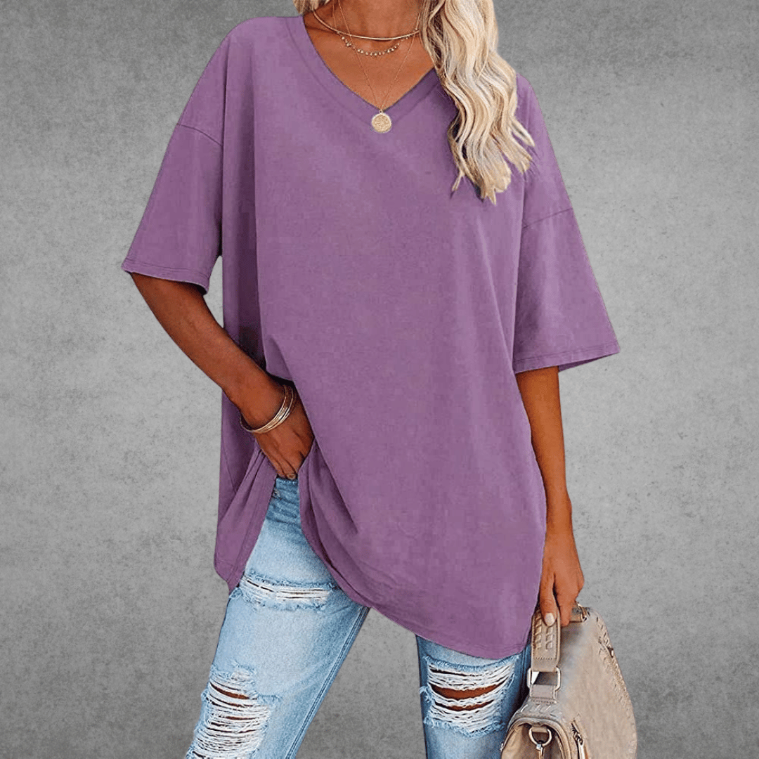 Esperanza | Women’s Oversized V-Neck T-Shirt