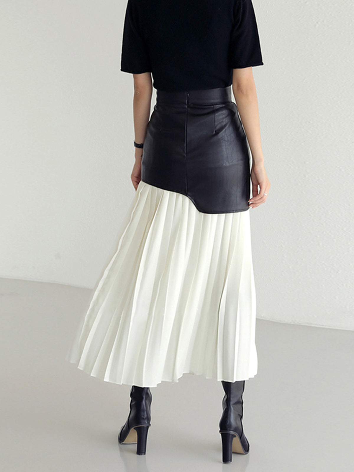 Adelheid | Women’s Pleated Maxi Skirt