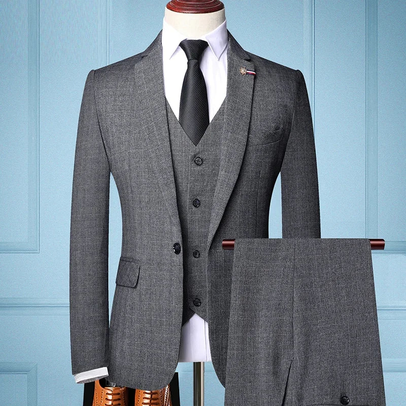 William | Men’s Slim Straight-Leg Three-Piece Suit