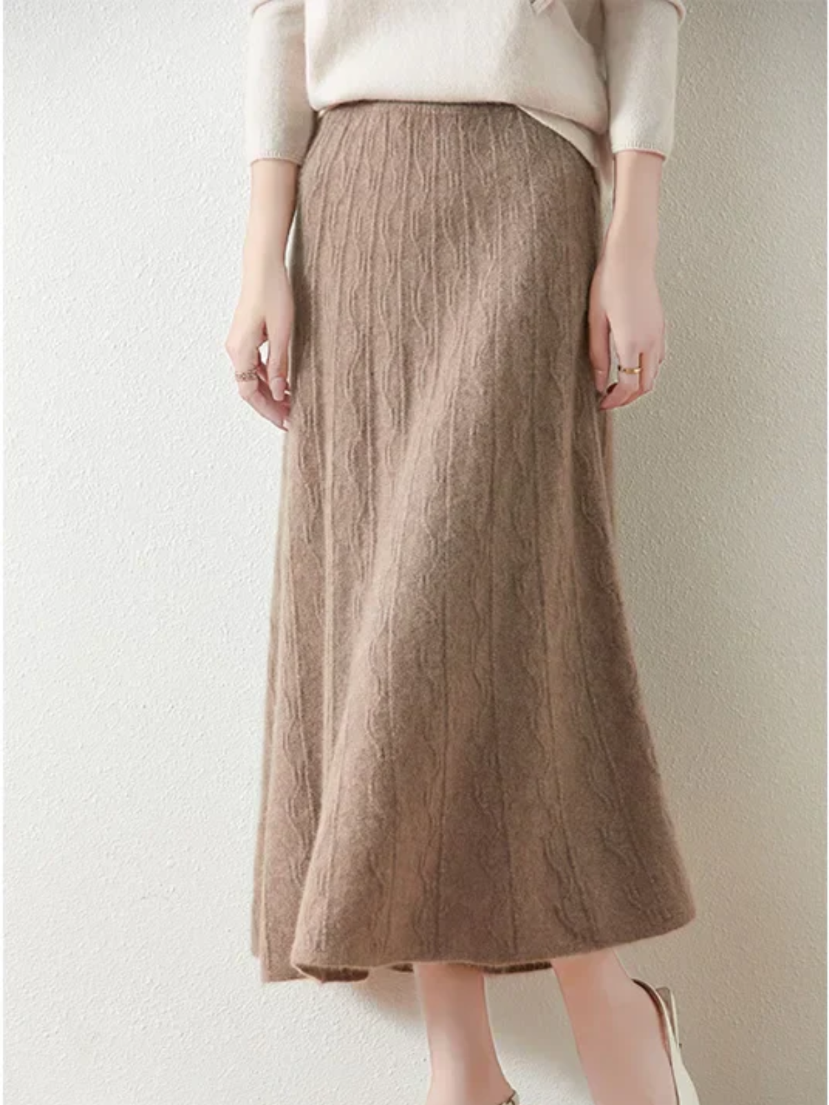 Quintessa | Women’s Knit Midi Skirt