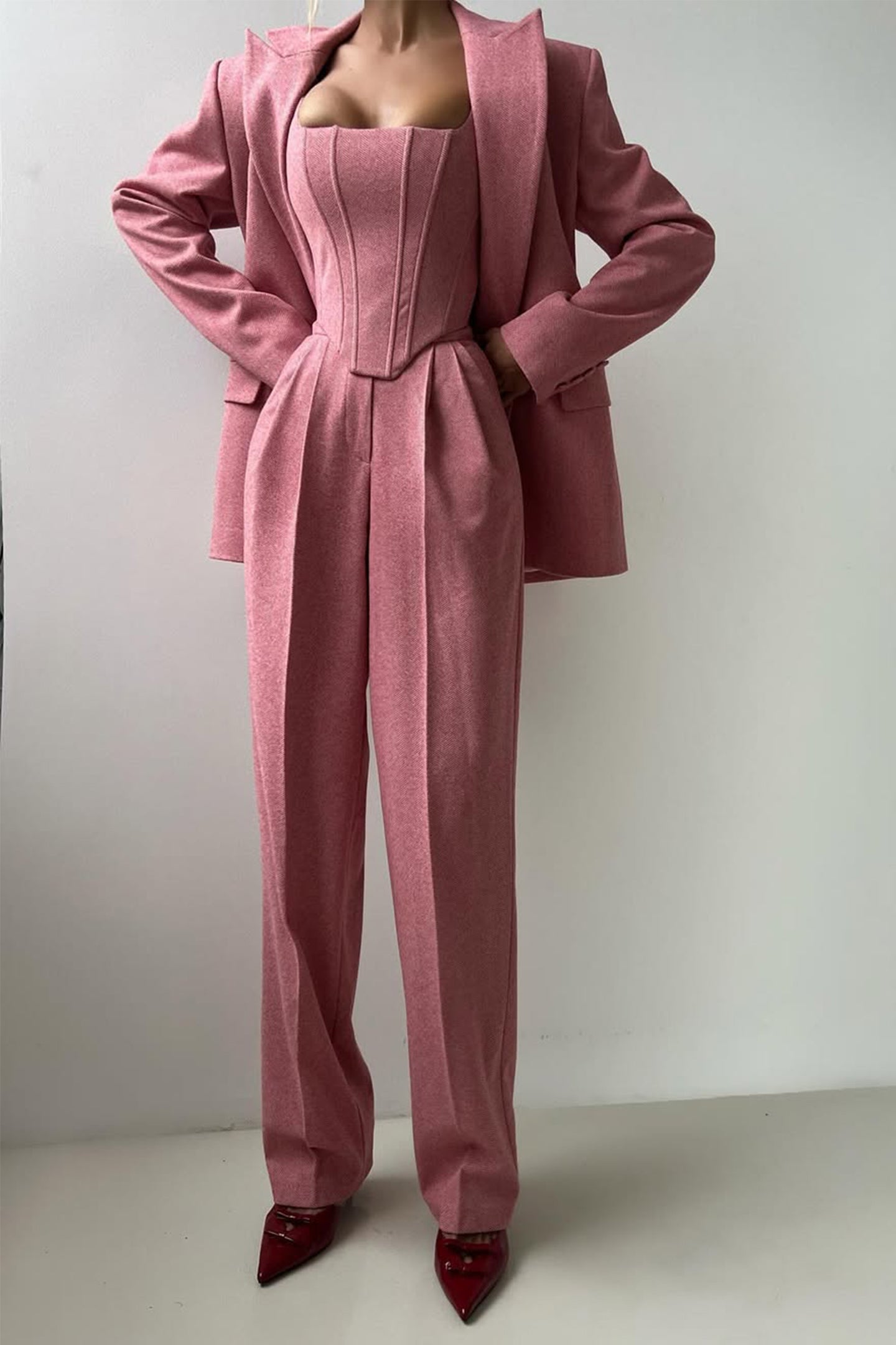 Florein | Women's Herringbone Three-Piece Suit