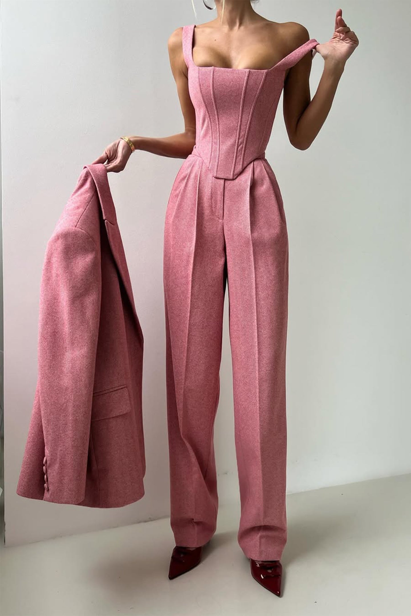 Florein | Women's Herringbone Three-Piece Suit
