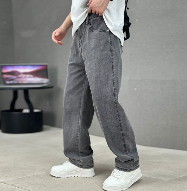Siward | Men's Straight Leg Denim Pants